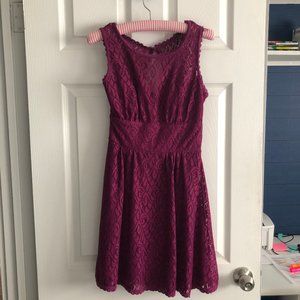 B. DARLIN Magenta Lace Dress | 5/6